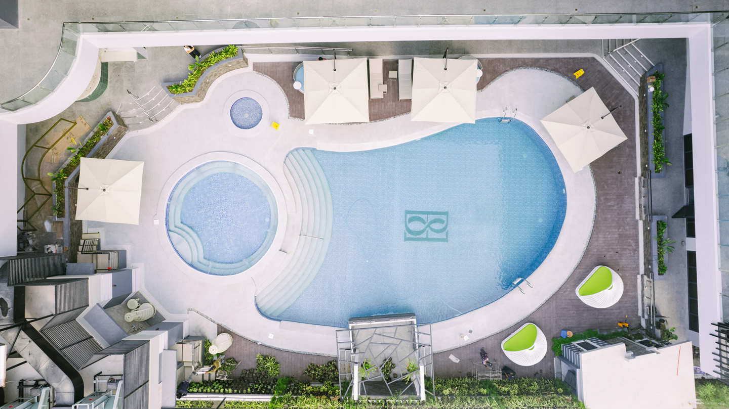 Lotus-Poolbar (8)
